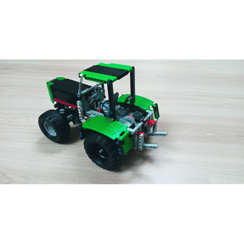 MOC-80667 Trator Agrícola Urba - Urban Farming Is avaliação e preço